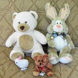 Clean Build-A-Bear+3 plush for kids room (#EV864)